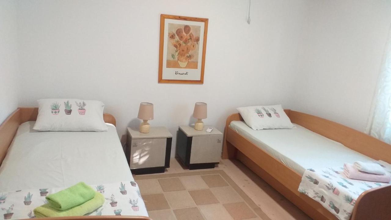 Apartman Vesna 威尔帕扎 外观 照片