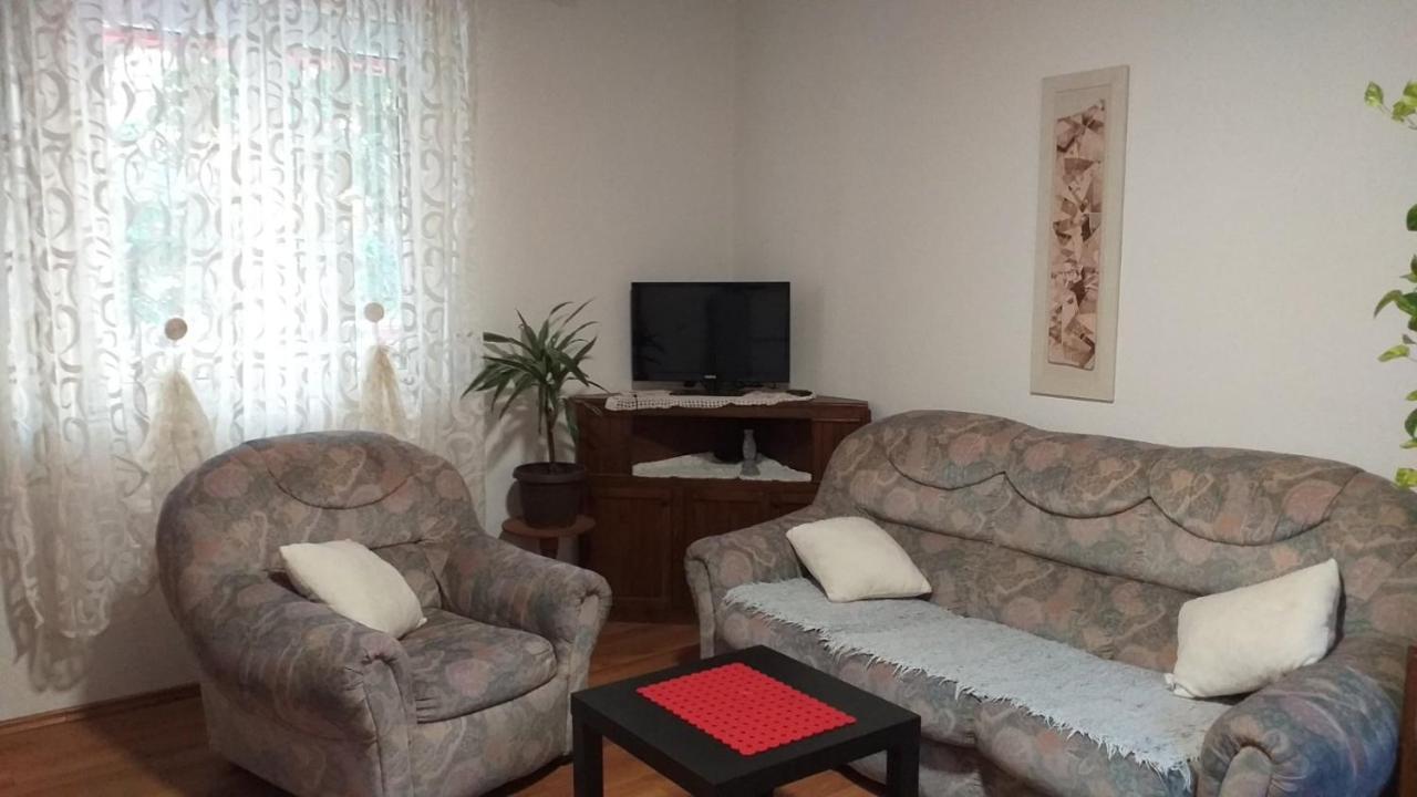 Apartman Vesna 威尔帕扎 外观 照片