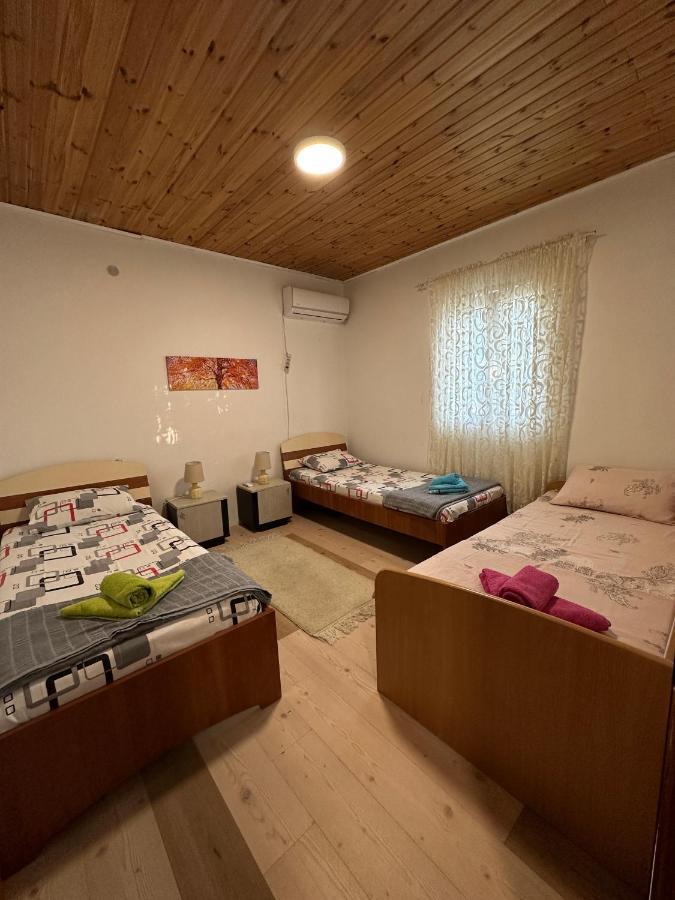 Apartman Vesna 威尔帕扎 外观 照片